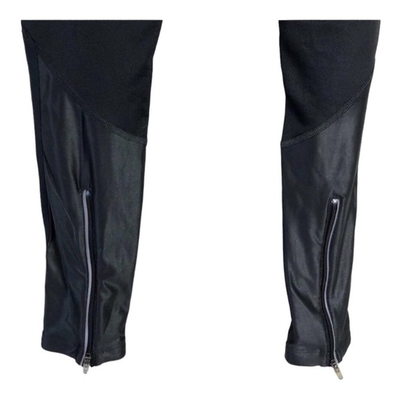 NIKE Dark Grey Faux Leather Zippered Legs Leggings Tights size Small - Picture 6 of 8